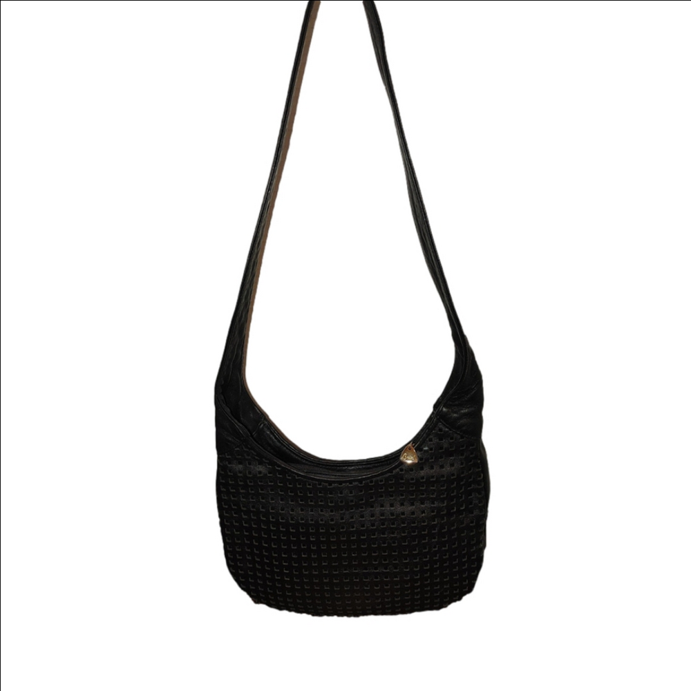 Brio! Shoulder Bag